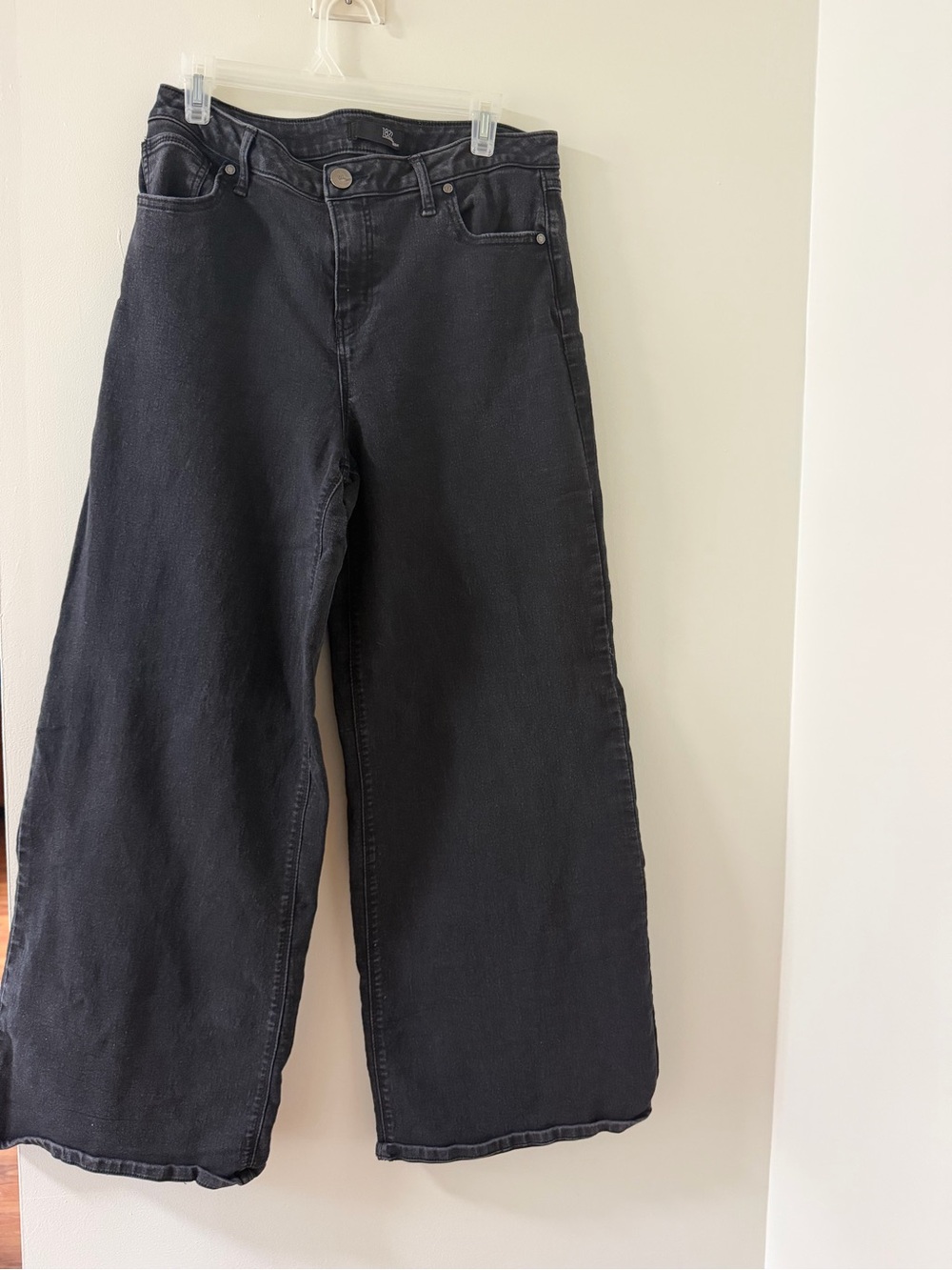 1822 Denim Black Wide Leg High-Rise Jeans